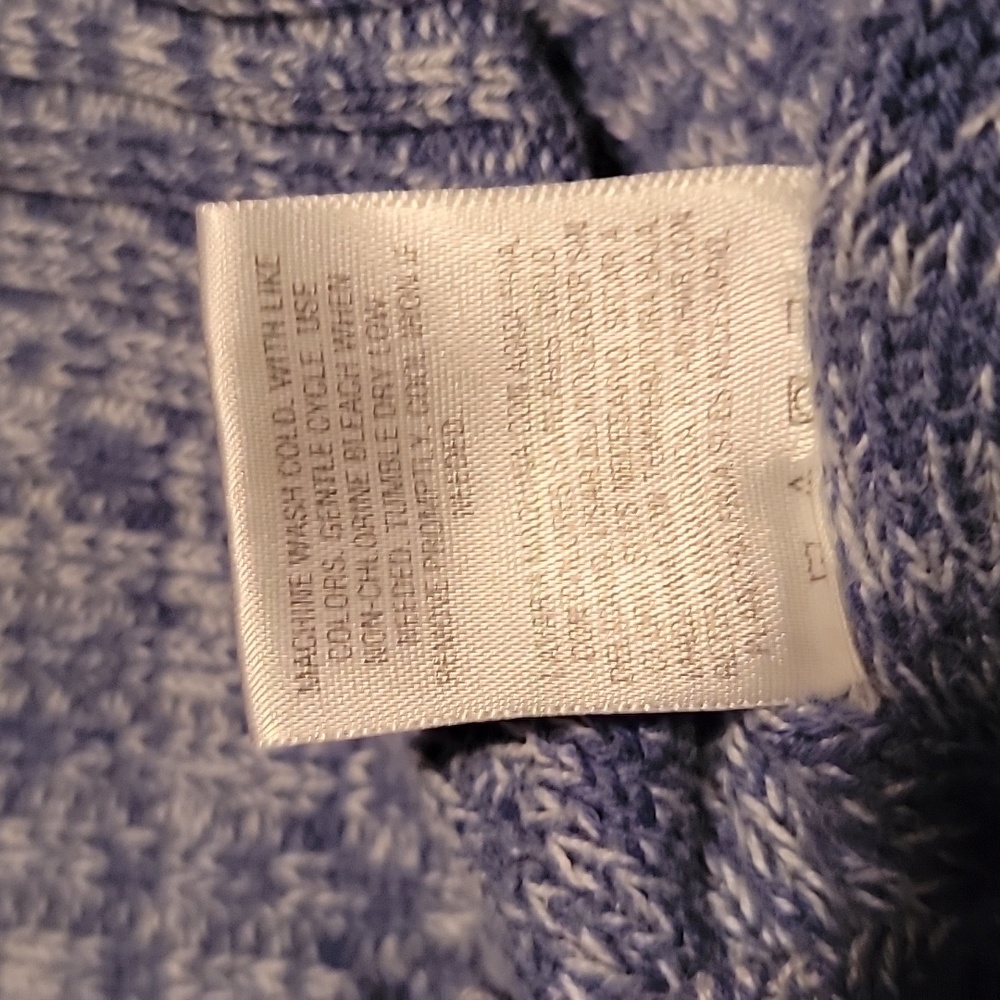 Blue and White Sweater - Picture 7 of 7
